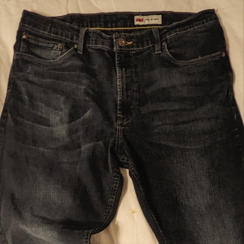 Men's Levi's 34x28 Dark Regular Taper